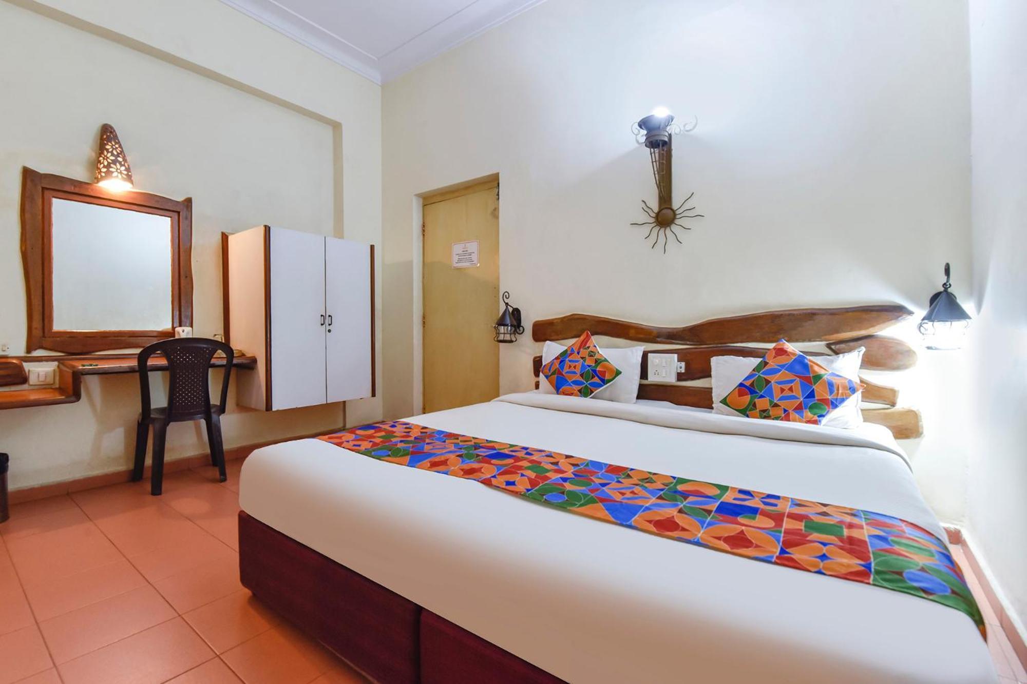 OYO 2195 Hotel Maharaja Marmagao Bagian luar foto