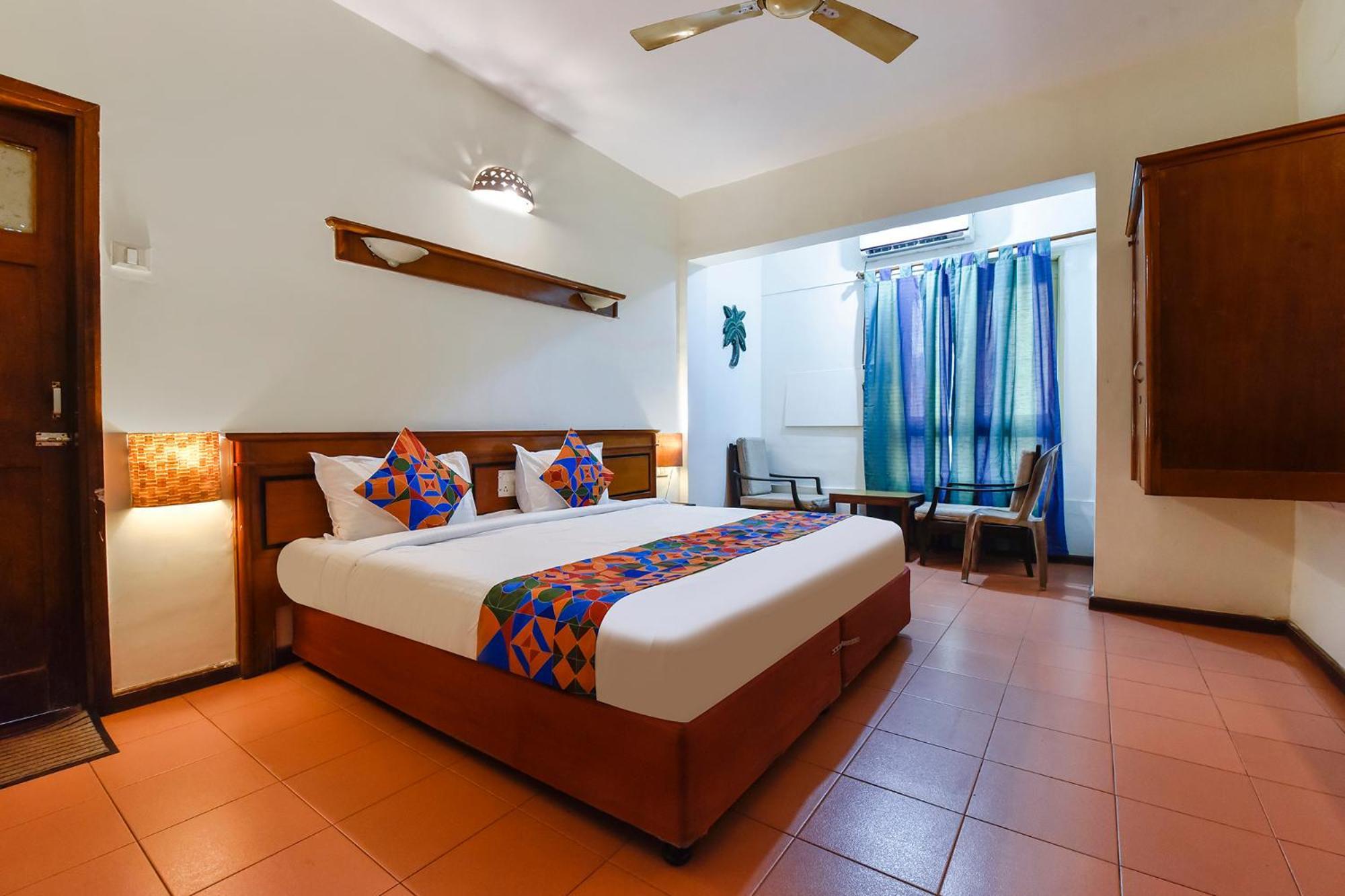 OYO 2195 Hotel Maharaja Marmagao Bagian luar foto